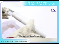 AL 1.5mm مع مسامير GI مع وسادة زرقاء مزدوجة مسار سكة ألومنيوم غير مرئي