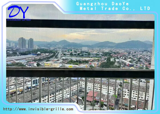 الحاجز الخفية الحماية الخفية مصممة مع الحفاظ على الانسجام الجمالي