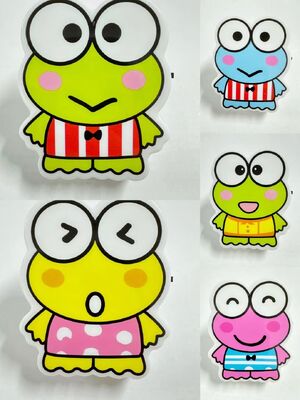 مصباح ليلي يعمل بالكهرباء يُثبت على الحائط، يتميز بمصدر ضوء LED ونوع قابس