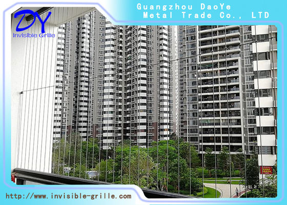 2.0mm 316 سلك الفولاذ المقاوم للصدأ مبنى مرتفع شرفة / نافذة شبكة أمان غير مرئية