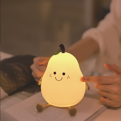 مصباح طاولة عالي الجودة قابلة لإعادة الشحن RGB اللاسلكي LED Night Light الضوء القابل للتخفيف لضوء الطاولة للطفل / الأطفال