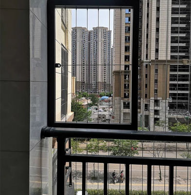 الشبكية الخفية بالشرفة الحل المثالي للأمن العالي والمتانة