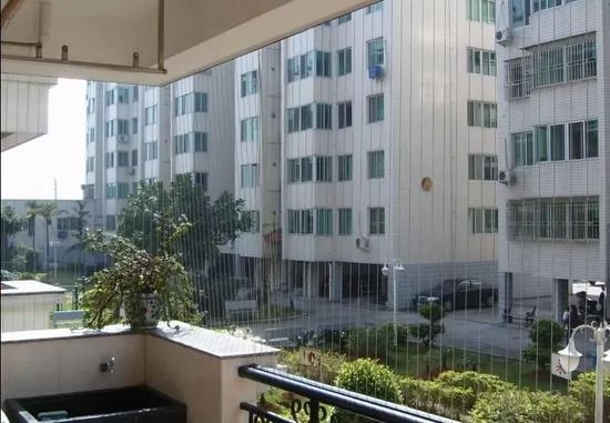 Modern Style Horizontal Opening Surface Mount Invisible Grille for Balcony Safety