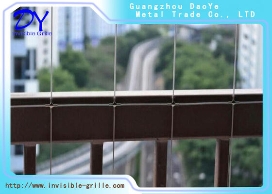 حواجز السلامة غير المرئية مصممة لحماية الأطفال والحيوانات الأليفة بشكل فعال مع الحفاظ على سلامة جمالية