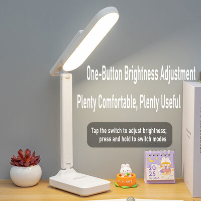 حتى 8 ساعات وقت الاستخدام مصباح مكتب LED لغرفة الدراسة غرفة النوم تقدم وضع مرن و ضوء صديق للعين