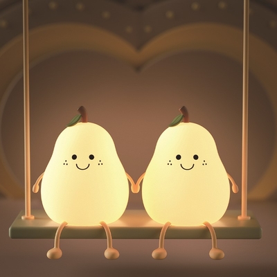 مصباح طاولة عالي الجودة قابلة لإعادة الشحن RGB اللاسلكي LED Night Light الضوء القابل للتخفيف لضوء الطاولة للطفل / الأطفال