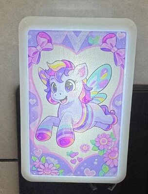 ضوء ليلي متعدد الاستخدامات يقدم إضاءة مريحة لغرف النوم