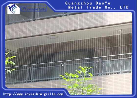 احمِ الأطفال الحيوانات الأليفة للاستمتاع بمنظر City Seashore Valley Balcony غير المرئي